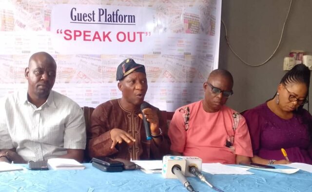 FEA9BF35-CFA5-4241-934A-CFC384C2D3F0