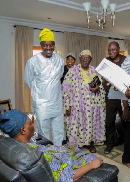 07B38784-D49F-4F0C-85E6-8A921E57793E