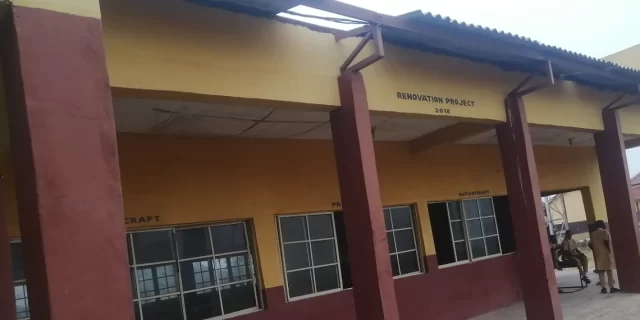 EF06C1F2-5447-4427-A570-470C4E0C2F2E