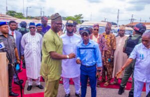 OYO101: Is Makinde’s Popularity Among The Youth Hurting Them? | Muftau Gbadegesin