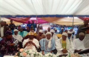 EMBARRASSING: Makinde, 5 Ibadan Obas Ditch Olubadan’s Fidau To Attend Junction Commissioning