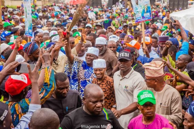 80eefce1-50f0-4df2-9f8a-21ad468943cc