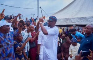 APC Chieftain, Akinola Extends ‘Back-To-School’ Support To 50 More Beneficiaries