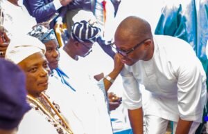 Amofin Beulah Adeoye Congratulates Oba Rashidi Adewolu Ladoja On 81st Birthday, Coronation