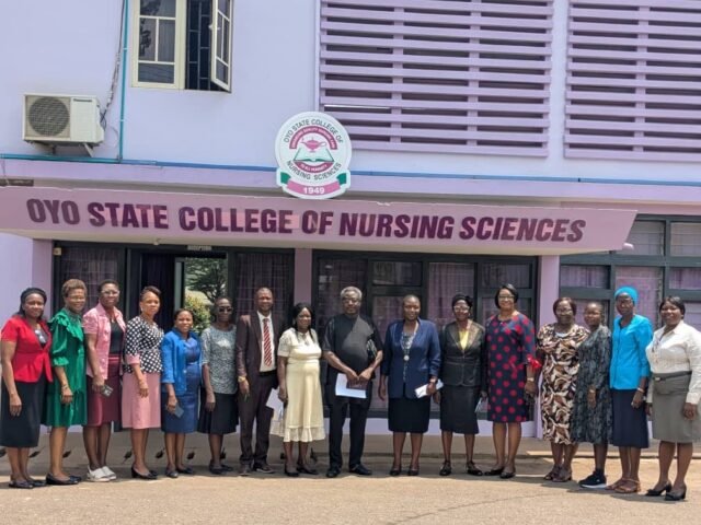 fda671f2-b4a2-4d0a-836a-8f28583d43b7