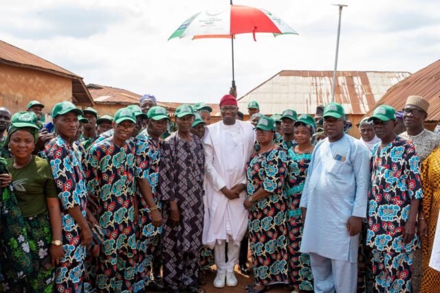 31913b85-55c3-4936-a276-deab112bb366