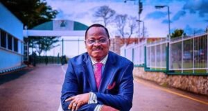 2027 Guber Hopeful, Bakare Lauds Ajimobi’s Legacy On Posthumous Birthday Anniversary