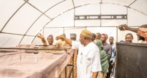 PHOTOS: Jubilation As Oyo South Senator Inaugurates Solar Dryers For Ibarapa Farmers