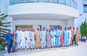 Inside Details Of Ajimobi’s Meeting With Oyo APC Guber Aspirants, Stakeholders